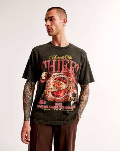 Kansas City Chiefs Vintage-Inspired Graphic Tee