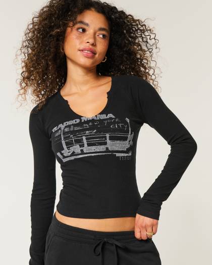 Radio Mania Graphic Notch-Neck Baby Tee