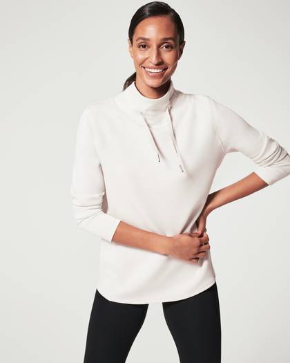 AirEssentials ‘Got-Ya-Covered’ Pullover - Light Cloudy Grey