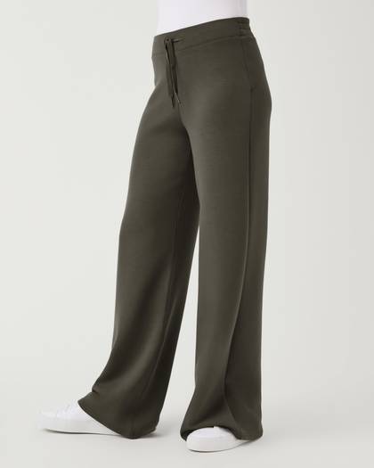 SPANX® AirEssentials Wide Leg Pant - Dark Palm
