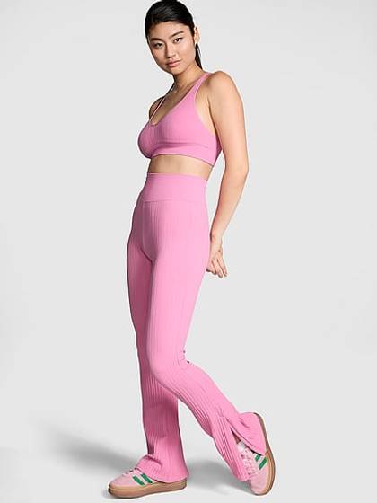 Soft Seamless Cable Flare Leggings