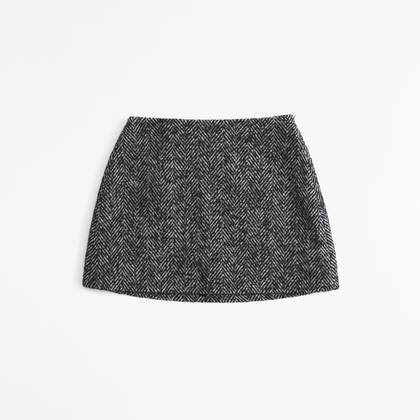 The A&F Scarlett Herringbone Mini Skort