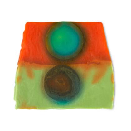 LUSH | Alban Elfed | Soap | Sweet Apple Juice & Sacred Oakwood | Autumn Equinox | Jamie Reid