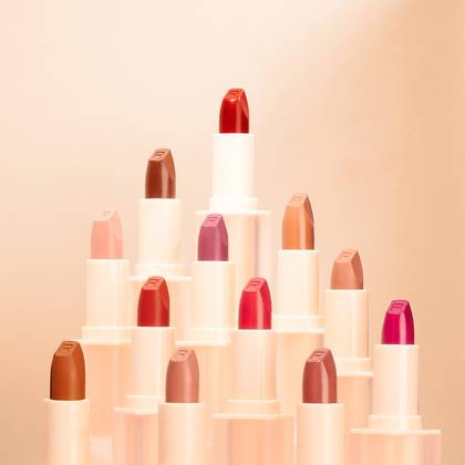 Makeup Revolution Lasting Kiss Lipstick