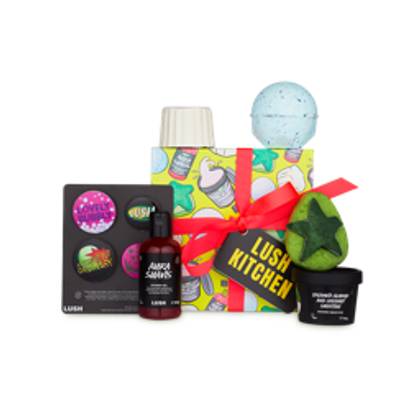 LUSH | Lush Kitchen | Gift | Exclusive 5 Products | Bath & Shower Fan Favourites & 4 Badges