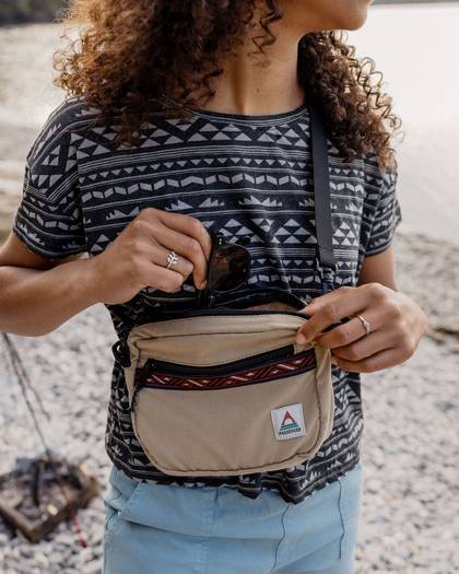 Mainland Organic Hip Pack - Biscuit