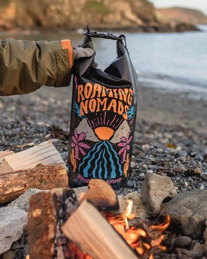 Tide 10L Dry Bag - Roaming Nomads
