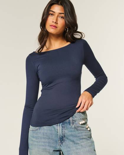Long-Sleeve Seamless Fabric Slash-Neck Top