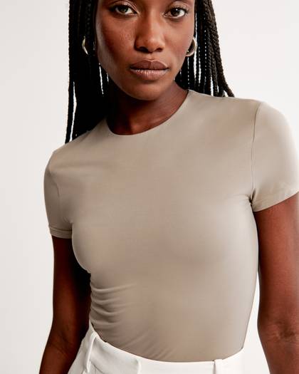 Soft Matte Seamless Tuckable Baby Tee