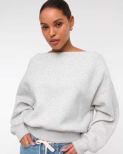 Essential Sunday Slash Top