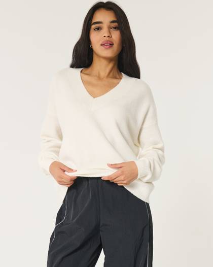 Hollister Comfy Cloud Oversized V-Neck Sweater