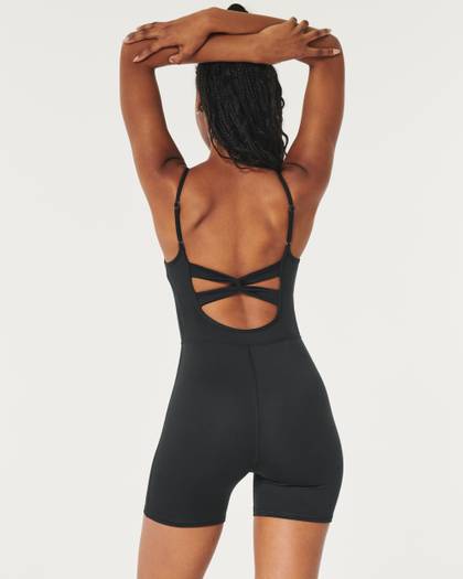 Gilly Hicks Active Recharge Shortsie
