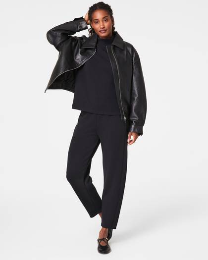SPANX AirEssentials® Barrel Leg Pant | Very Black - Black
