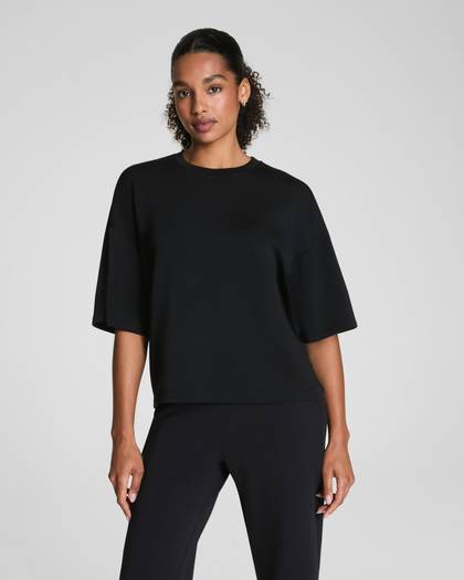 SPANX AirEssentials® Relaxed Tee | Very Black - Black
