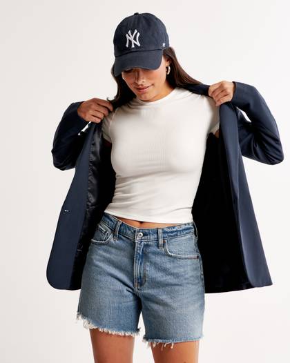 Curve Love Mid Rise Baggy Short