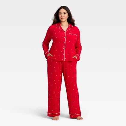Women's Cloud Knit Modal Long Sleeve Notch Collar Top and Pants Pajama Set - Auden™ Red Trees 1X
