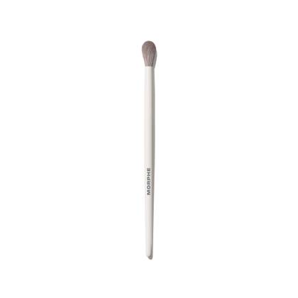 M333 Large Rounded Blender Eyeshadow Brush