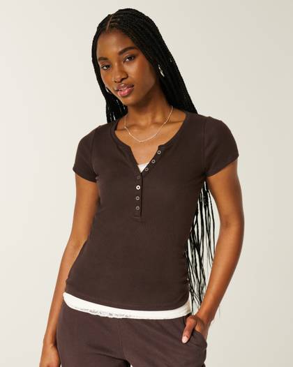 Short-Sleeve Y2K Henley