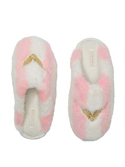Luxe Plush Closed-Toe Slippers