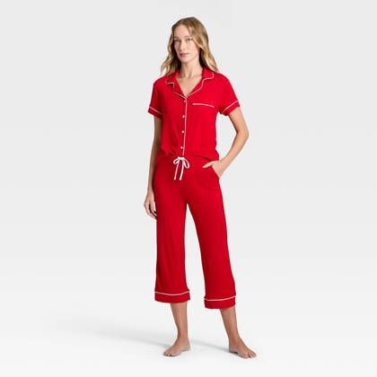 Women's Cloud Knit Modal Notch Collar Short Sleeve Top and Capri Pants Pajama Set - Auden™ Red L