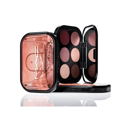 MAC - Connect In Colour Eye Shadow Palette: Embedded in Burgundy