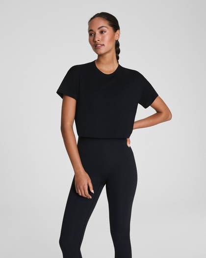 SPANX® BoostUp Cropped Tee | Very Black - Black