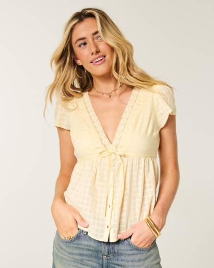 Short-Sleeve Flyaway Babydoll Top
