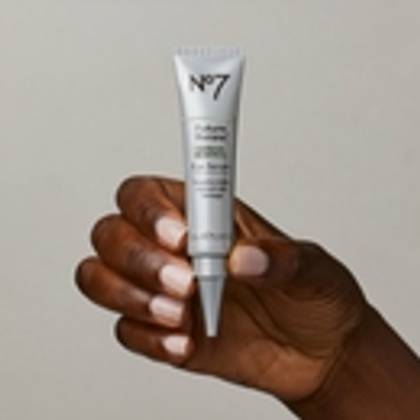 Future Renew Damage Reversal Eye Serum 15ml