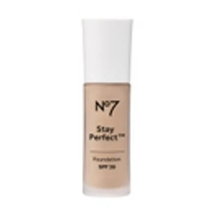 No7 Stay Perfect™ Foundation 30ml - 5 Macadamia