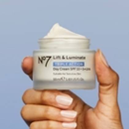 No7 Lift & Luminate TRIPLE ACTION Day Cream 50ml
