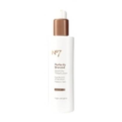 No7 Perfectly Bronzed Self Tan Quick Dry Tinted Lotion 200ml - Medium/Dark