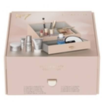 No7 & Stackers The Best Of Beauty Collection