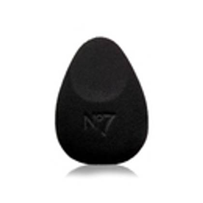 No7 Flawless Finish Blending Sponge