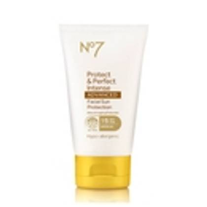 No7 Protect & Perfect Intense ADVANCED Facial Suncare SPF15 50ml