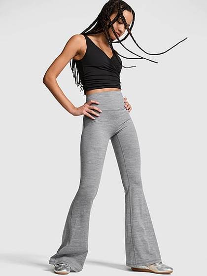 PINK Relay™ Super Flare Leggings