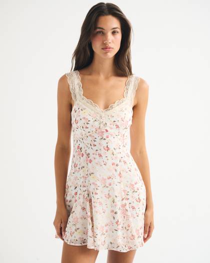 Bra-Free Lace-Trim Button-Through Mini Dress