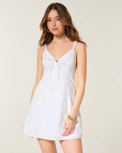 Daisy Trim Mini Dress