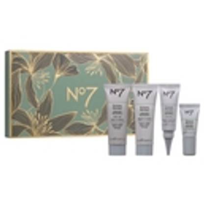 No7 Future Renew Collection Gift Set