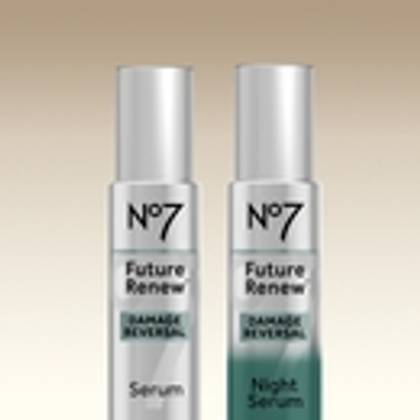 No7 Future Renew™ Damage Reversal Serum Duo 25ml
