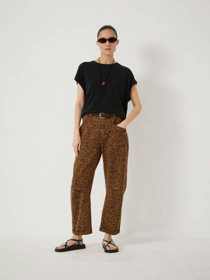 Cordi Barrel Leg Cotton Trousers