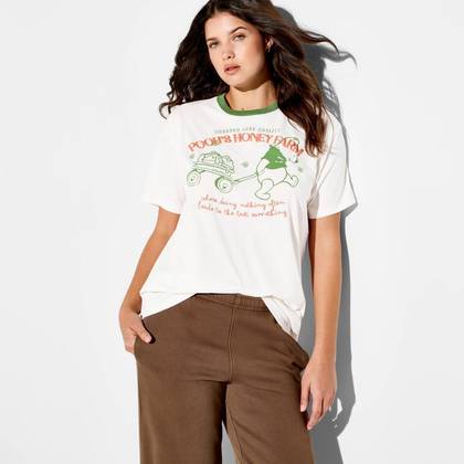 Women's Winnie The Pooh Honey Farm Oversized Short Sleeve Graphic T-Shirt - White M