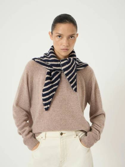 Stripe Triangle Scarf