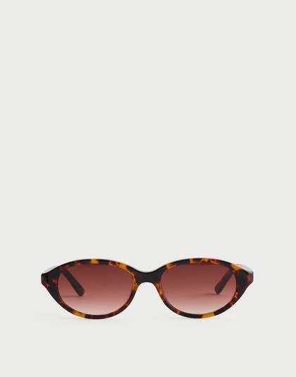 The Solina Oval Sunglasses