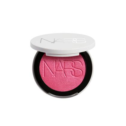LIGHT REFLECTING™ LUMINIZING BLUSH