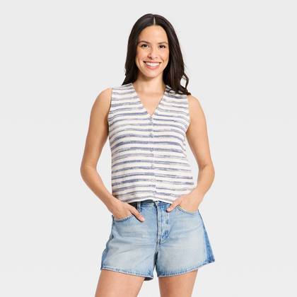 Women's Button-Front Standard Fit Tank Top - Universal Thread™ Blue Striped M