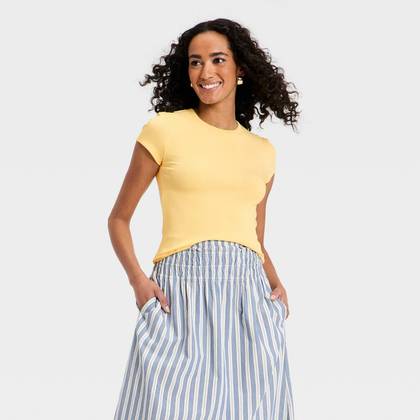 Women's Short Sleeve Ribbed T-Shirt - Universal Thread™ Yellow M