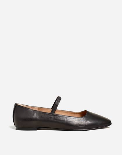The Greta Mary Jane Flat
