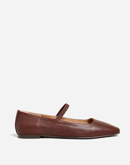 The Greta Mary Jane Flat