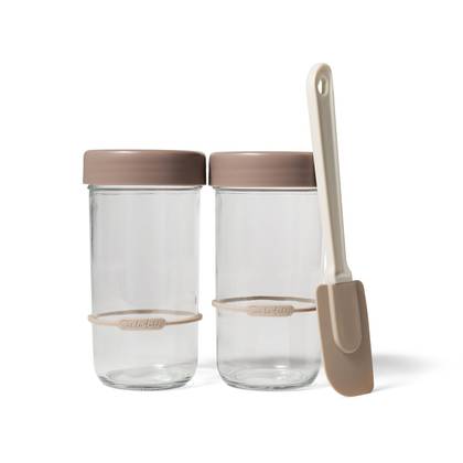 Sur la table Sourdough Starter Kit