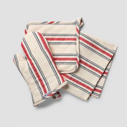 Sur la table French Stripe Kitchen 3-Piece Set
